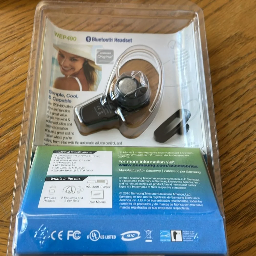 Samsung WEP490 Wind Noise Reduction Bluetooth Ear Hook Headset Brand New Sealed